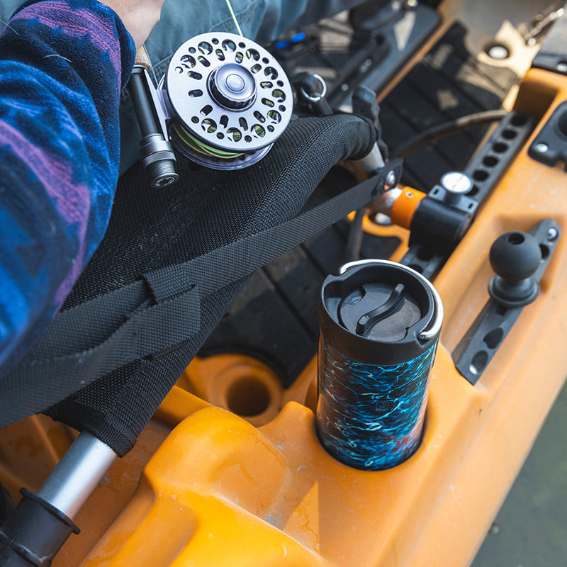 20oz-tkwide-with-cafe-cap-mossy-oak-d2 16oz_tumbler_mossyoak_bass_cafe_kayak_top_square.jpg