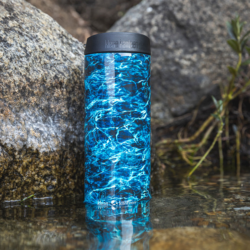 20oz-tkwide-with-cafe-cap-mossy-oak-d2 16oz_tumbler_mossyoak_bass_cafe_water_closeup_square.jpg