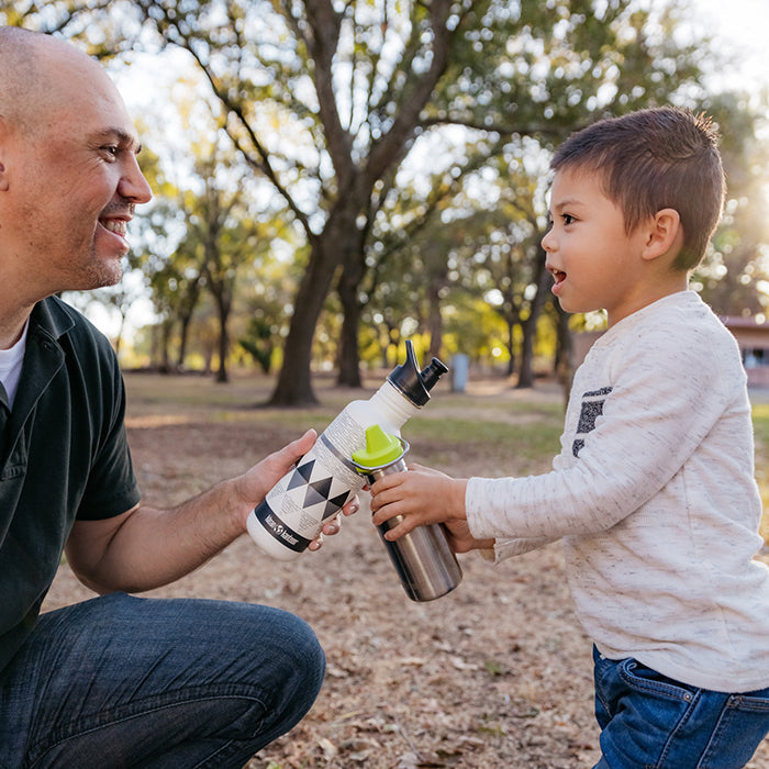 classic-kid-sippy-cap-q2 K12CNSIPPY-BS-sippy_cap_dad_lifestyle.jpg