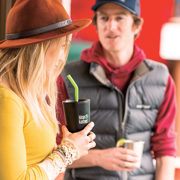 tumbler-straw-lid-with-straw-r9 K16VSSC-SB-guy-girl_style_9a499e23-5b7a-4a0d-b42e-d1b4b02627b2.jpg