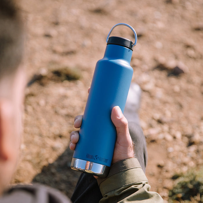 classic-loop-cap-e2 K20VCNPPL-RT-bottle_loop_cap_blue_lifestyle.jpg