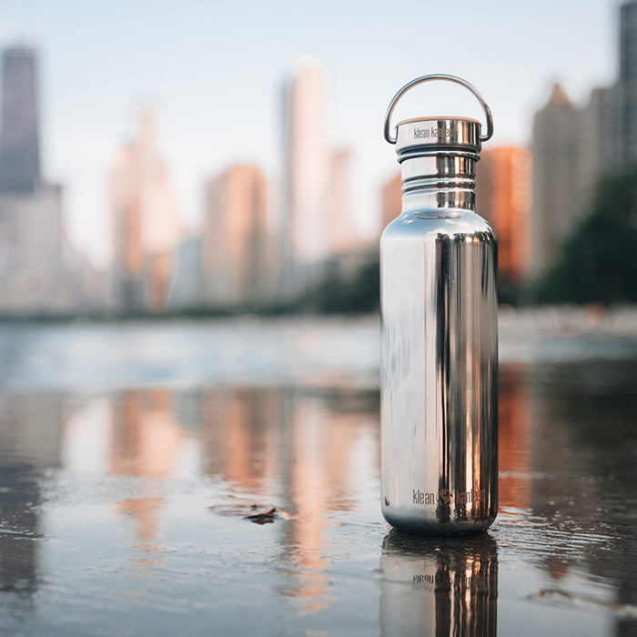 27oz-reflect-with-bamboo-cap-m3 K27SSLRF-MS-BAMBOO_reflecttion_bottle_lifestyle.jpg