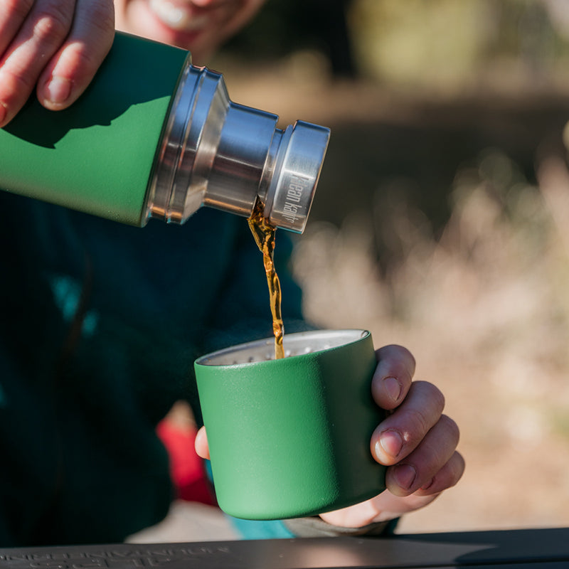 tkpro-maintenance-kit-s3 tkpro_32oz_thermos_green_pourthrough_lifestyle.jpg