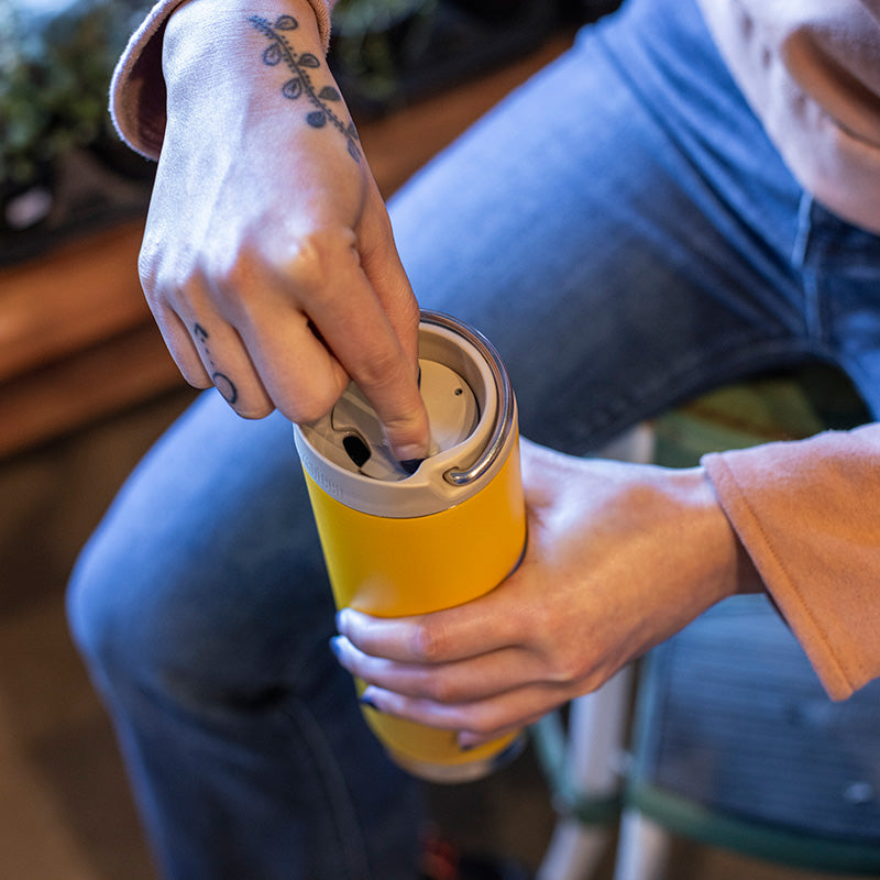 16oz-tkwide-with-cafe-cap-x4 tkwide_16oz_cafe_sunset_cap_close_square.jpg